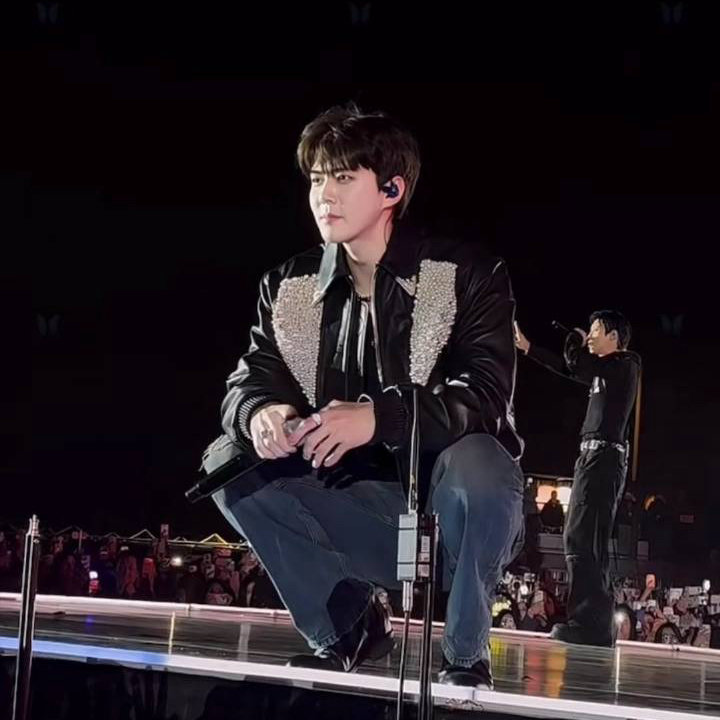 セフン (EXO)の最新写真