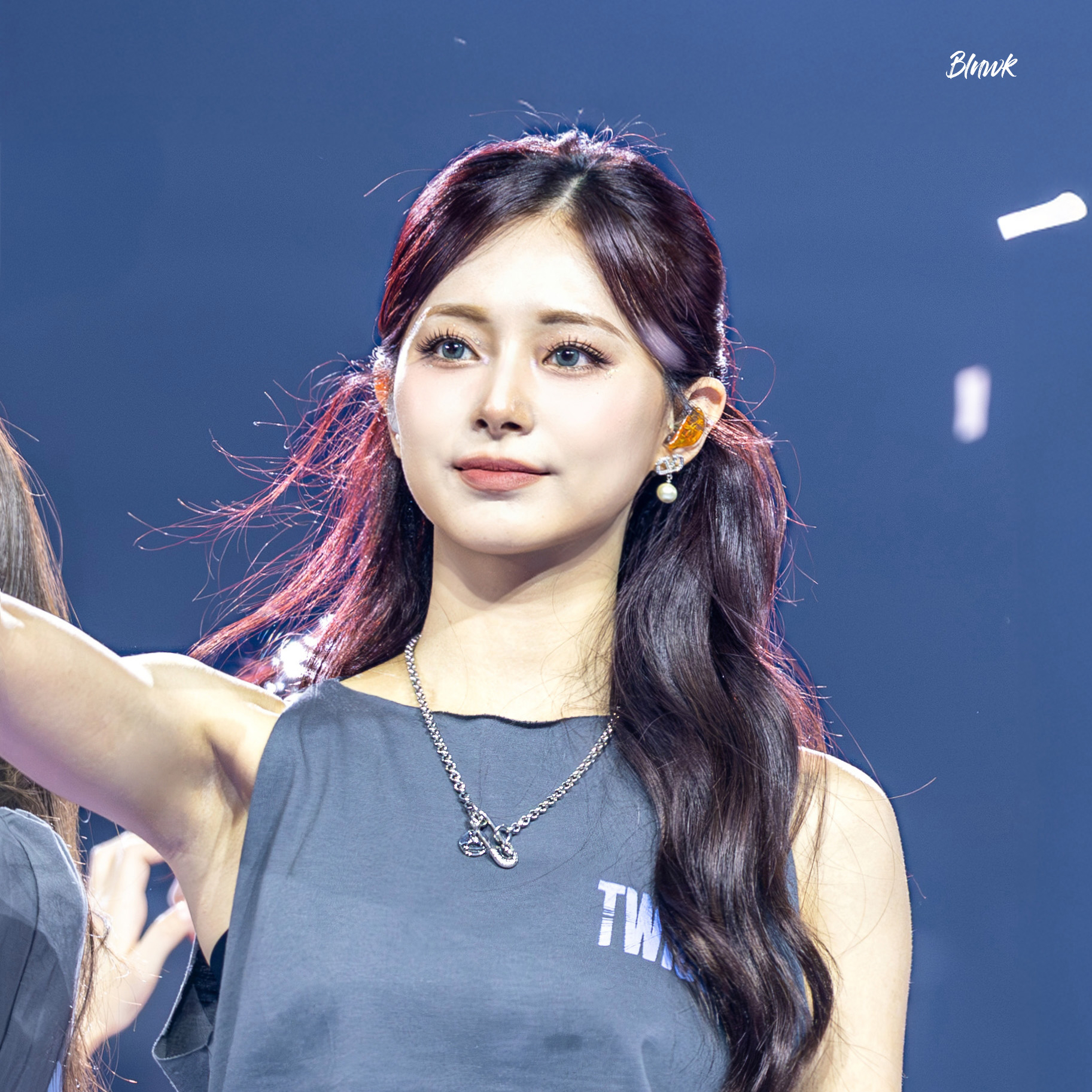 Potret di balik layar Tzuyu (TWICE)