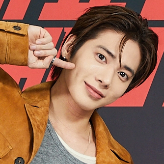 太顯 (TOMORROW X TOGETHER)的最新照片