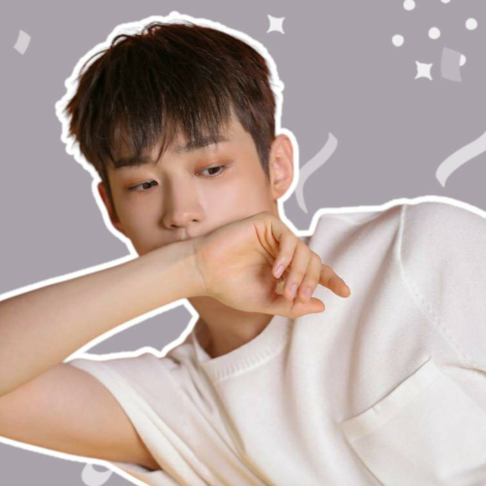 Recent activity shot of VERIVERY
