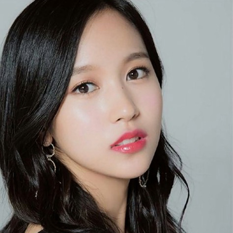 Momen yang diabadikan oleh penggemar Mina (TWICE)