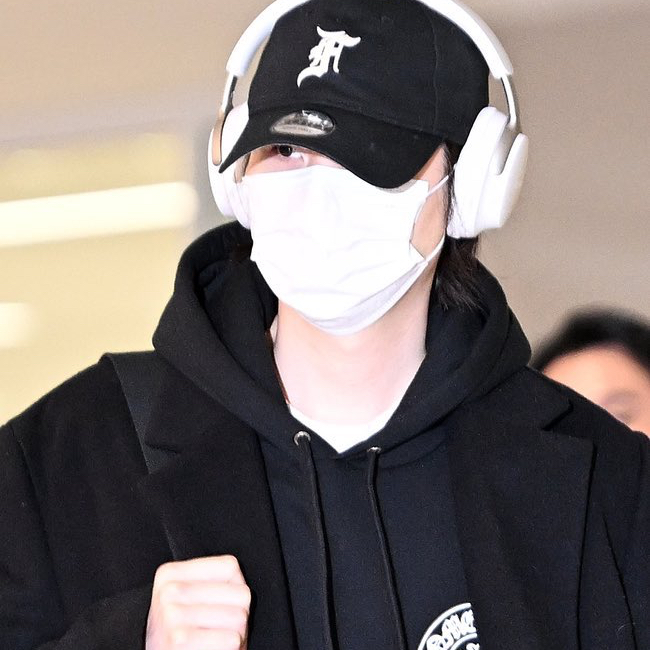 Behind-the-scenes cut of SUGA (BTS)