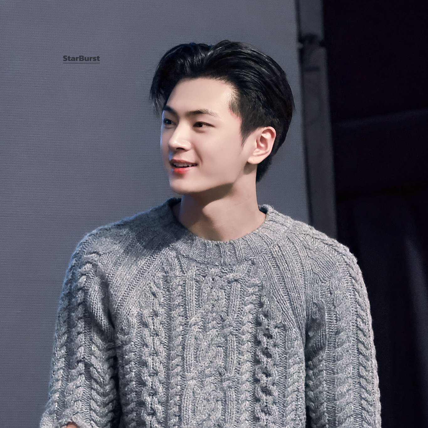 Latest photo of Jay (ENHYPEN)