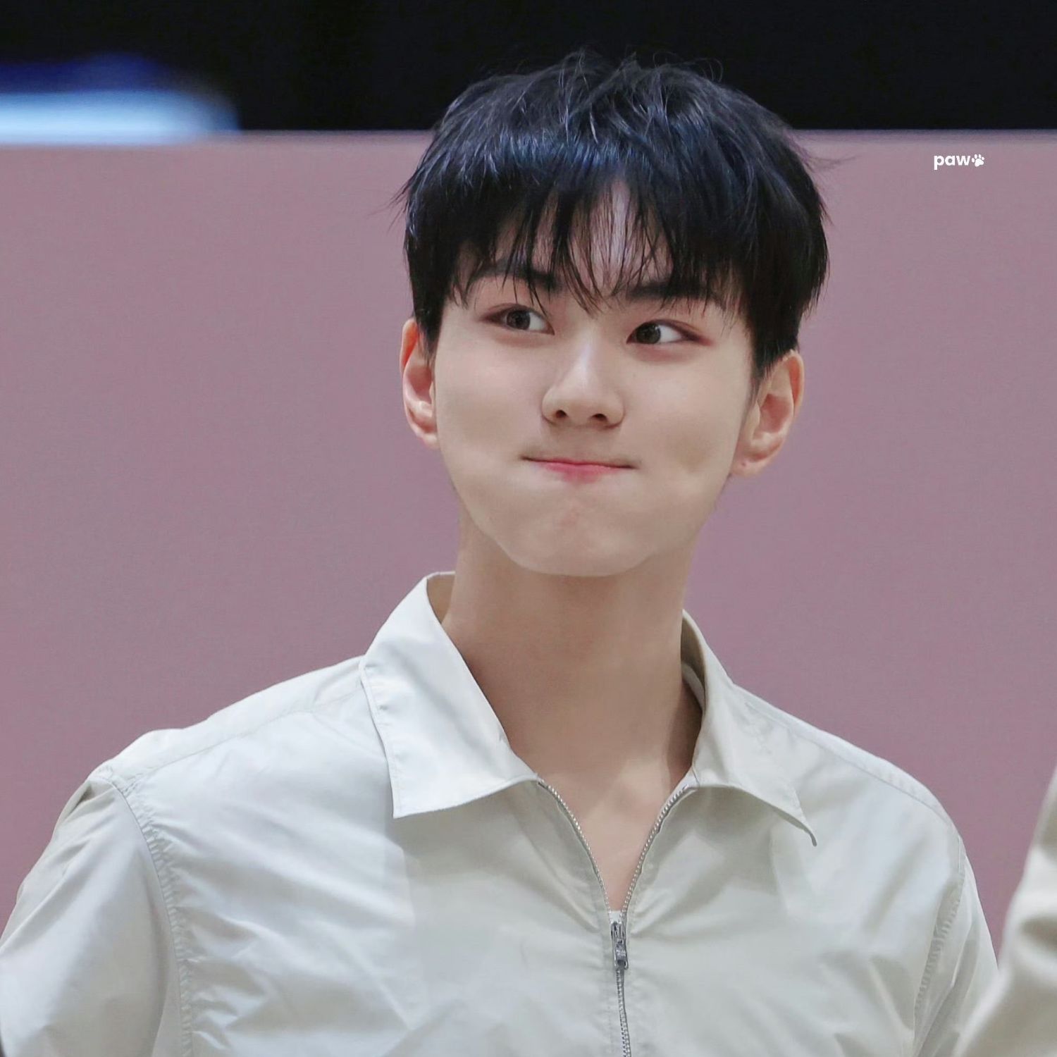 A moment captured by Jungwon (ENHYPEN)'s fan