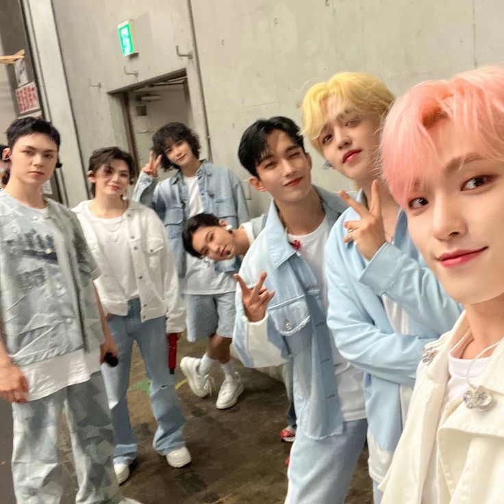 SEVENTEEN的最新活動照片