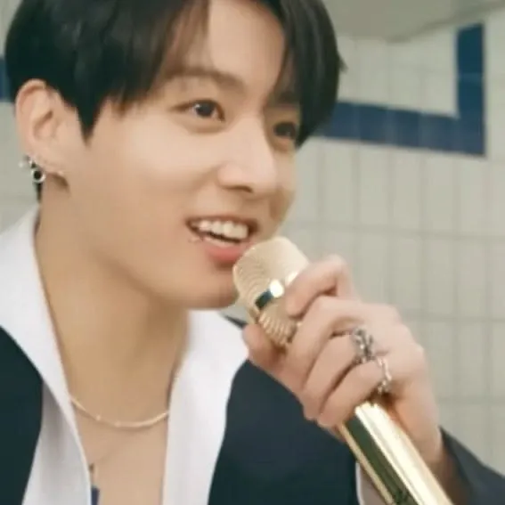 정국 (방탄소년단) 최근 활동샷