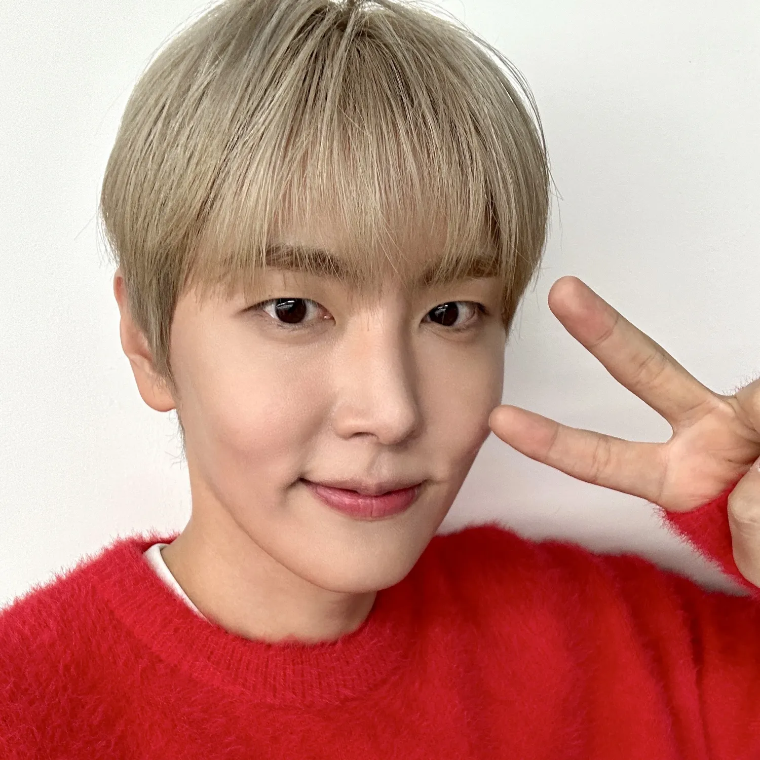 Latest photo of Jaeyoon (SF9)