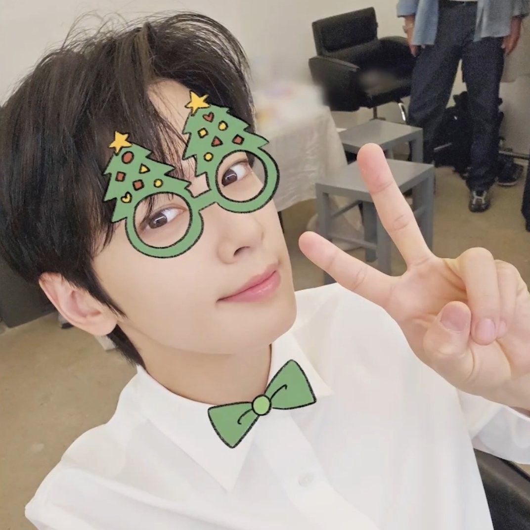 Latest photo of Eunwoo (ASTRO)