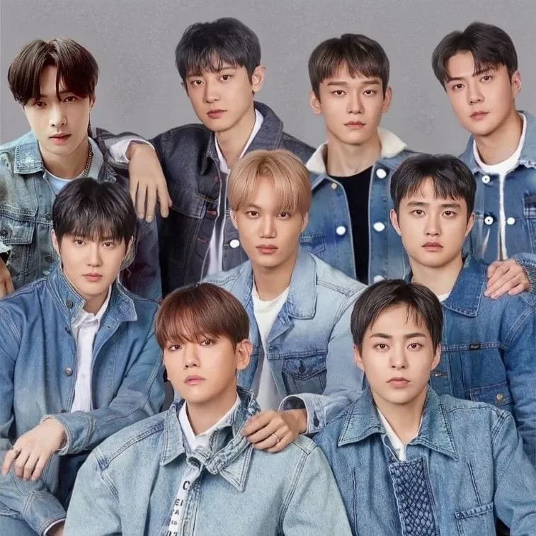 Latest photo of EXO