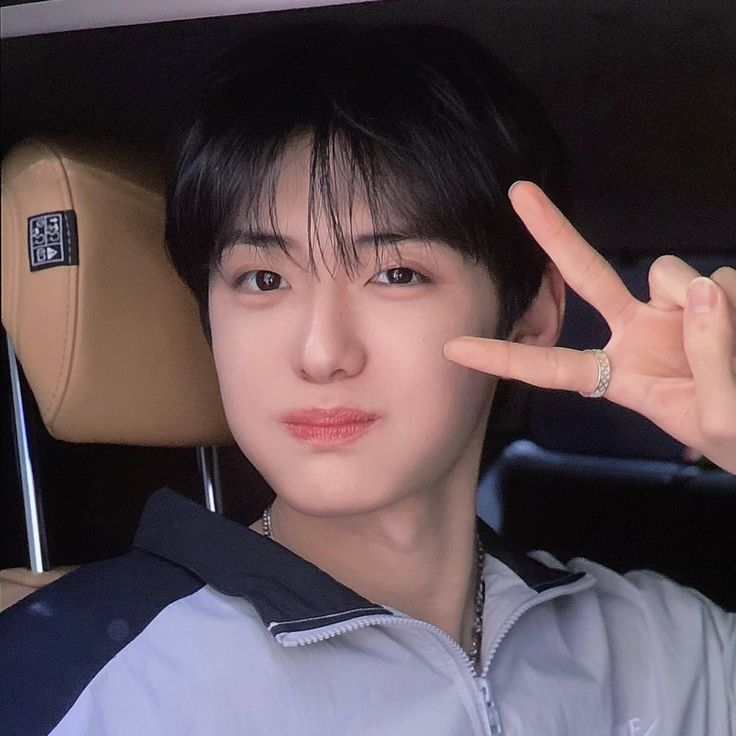 Recent activity shot of Chung Sanghyeon (ALPHA DRIVE ONE)