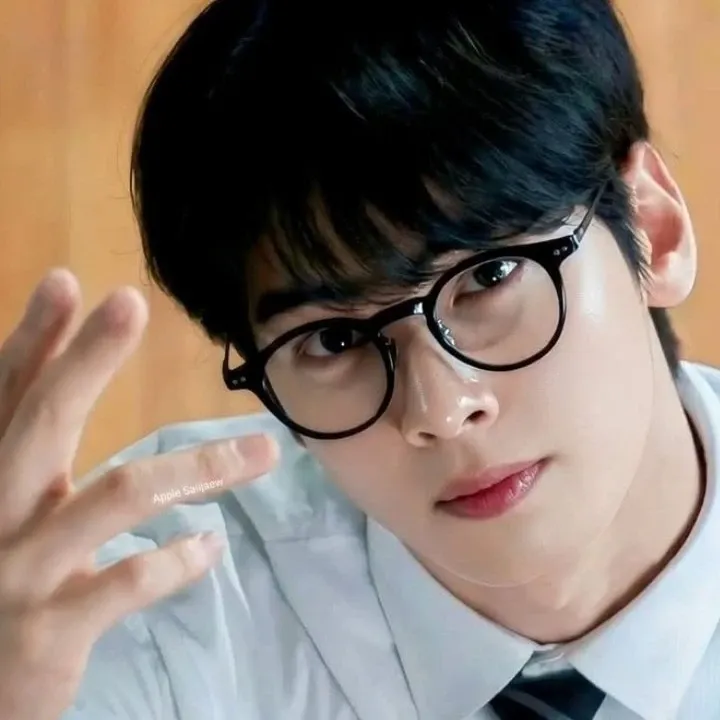 Behind-the-scenes cut of Eunwoo (ASTRO)