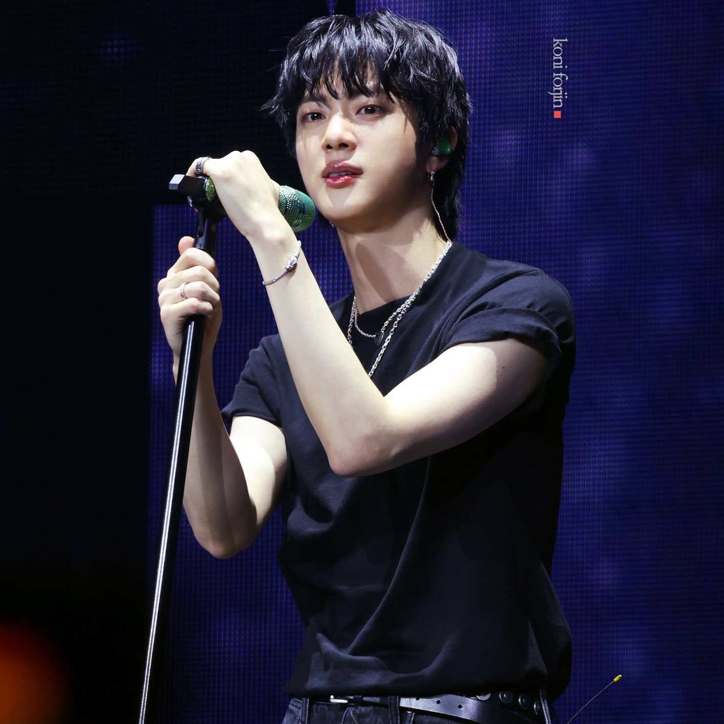 Latest photo of Jin (BTS)