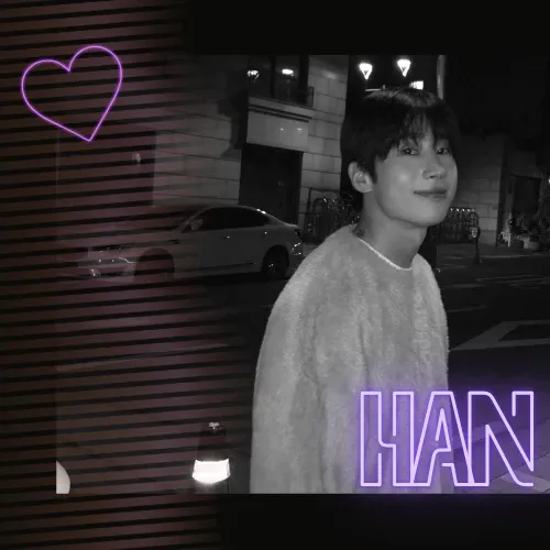 Behind-the-scenes cut of Han Seungwoo