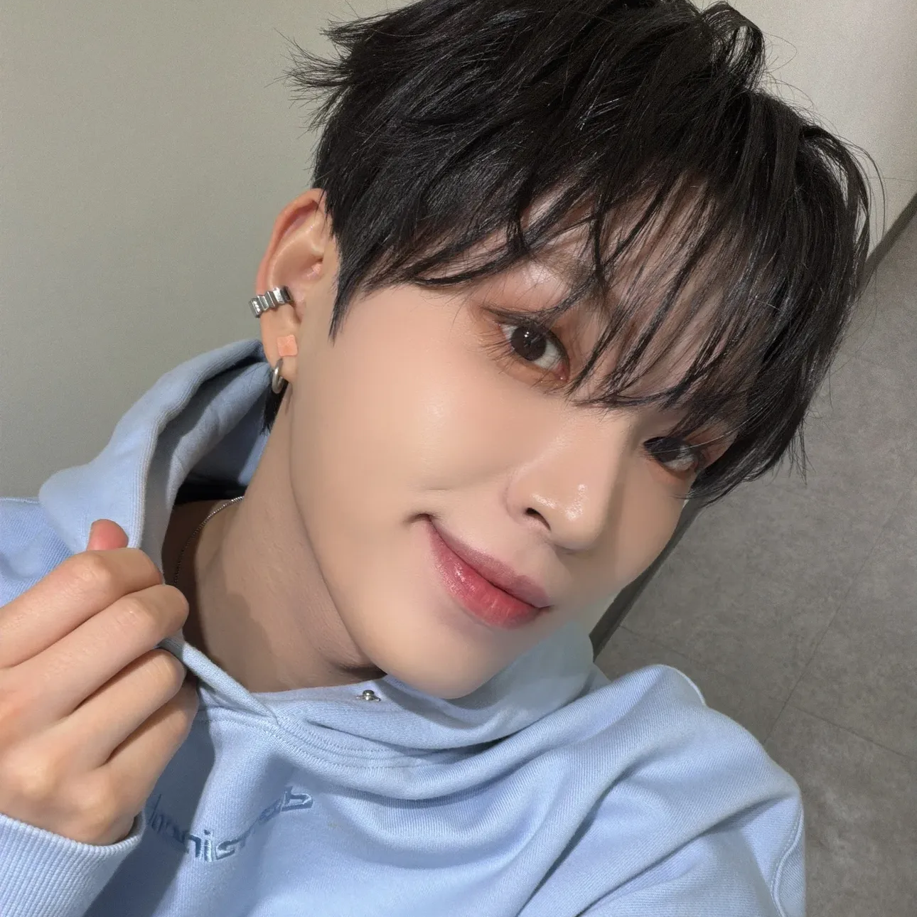 Behind-the-scenes cut of HEECHAN (DKB)