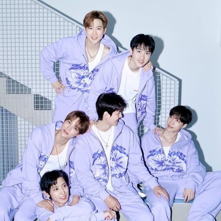 Foto terbaru EXO