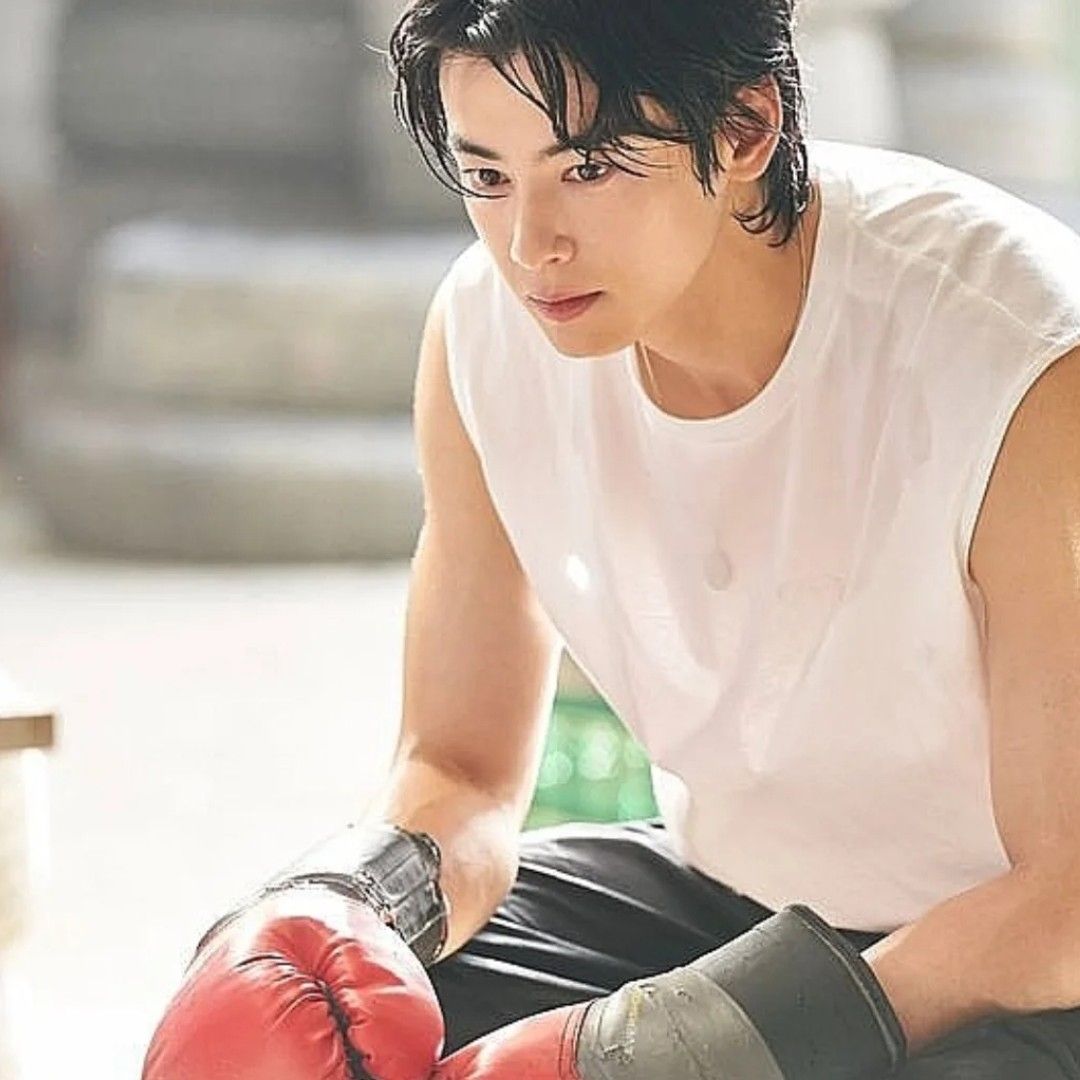 Recent activity shot of Eunwoo (ASTRO)