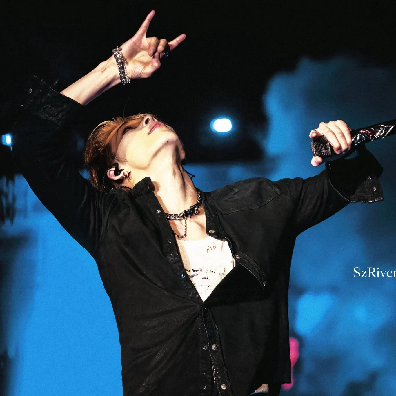 Momen yang diabadikan oleh penggemar NI-KI (ENHYPEN)