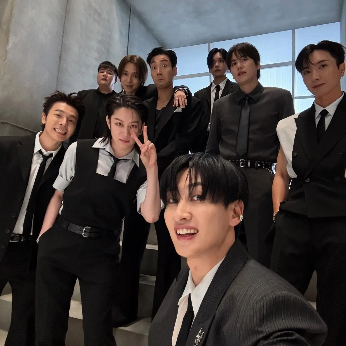 Potret di balik layar Super Junior
