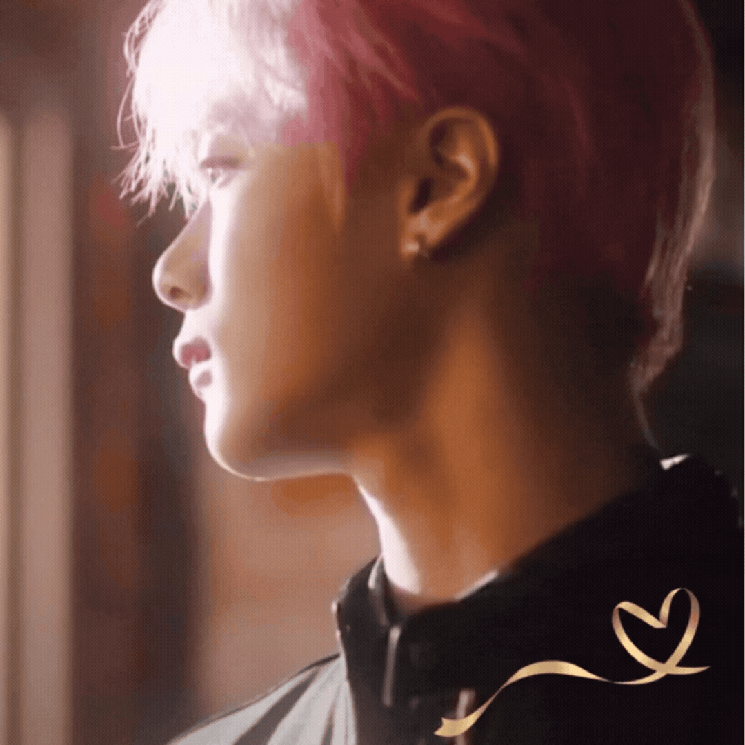 A moment captured by Moonbin (ASTRO)'s fan