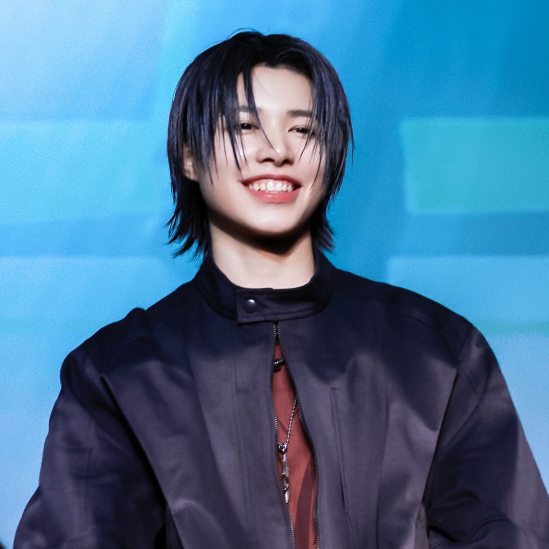 Behind-the-scenes cut of Louis (LNGSHOT)