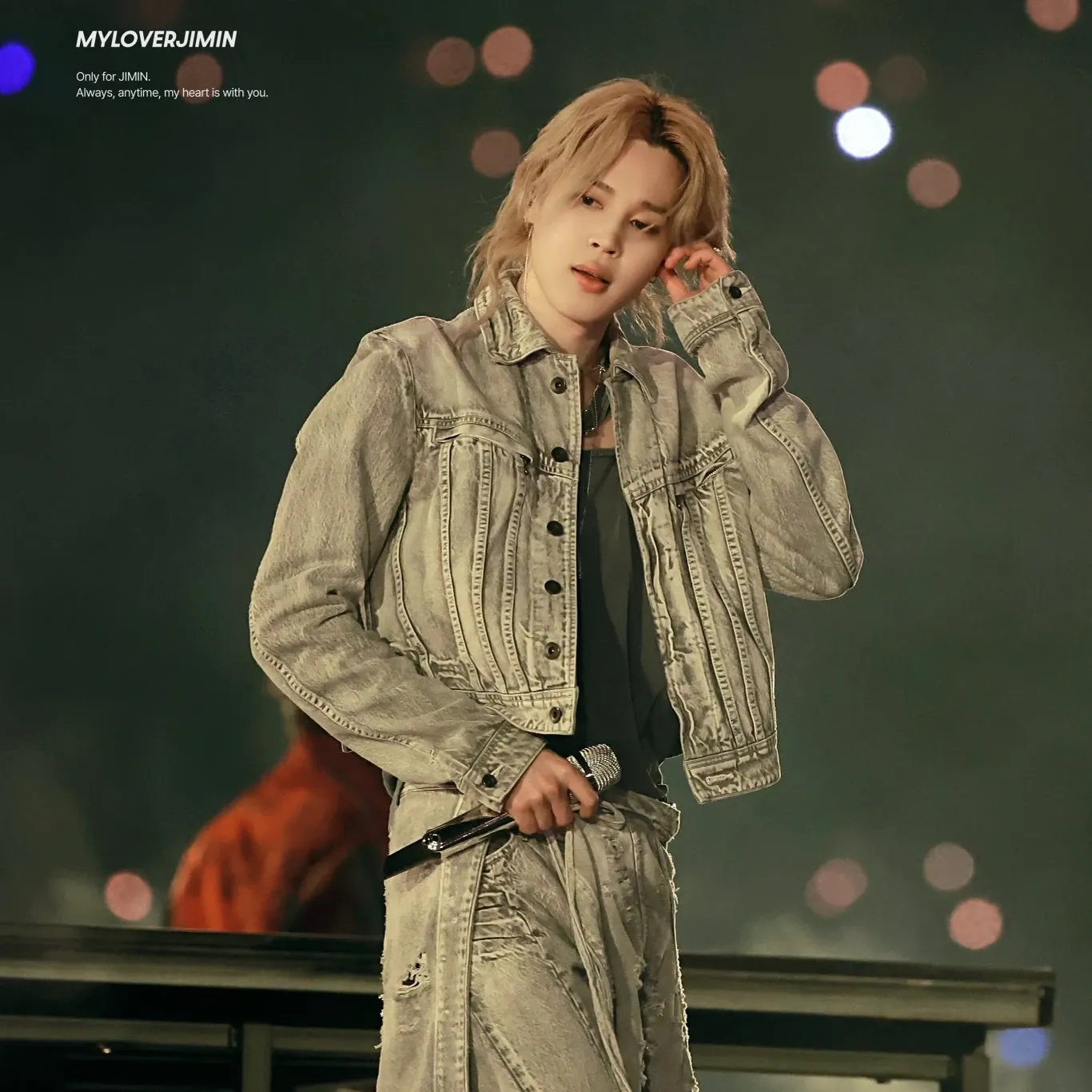 Foto aktivitas terbaru Jimin (BTS)