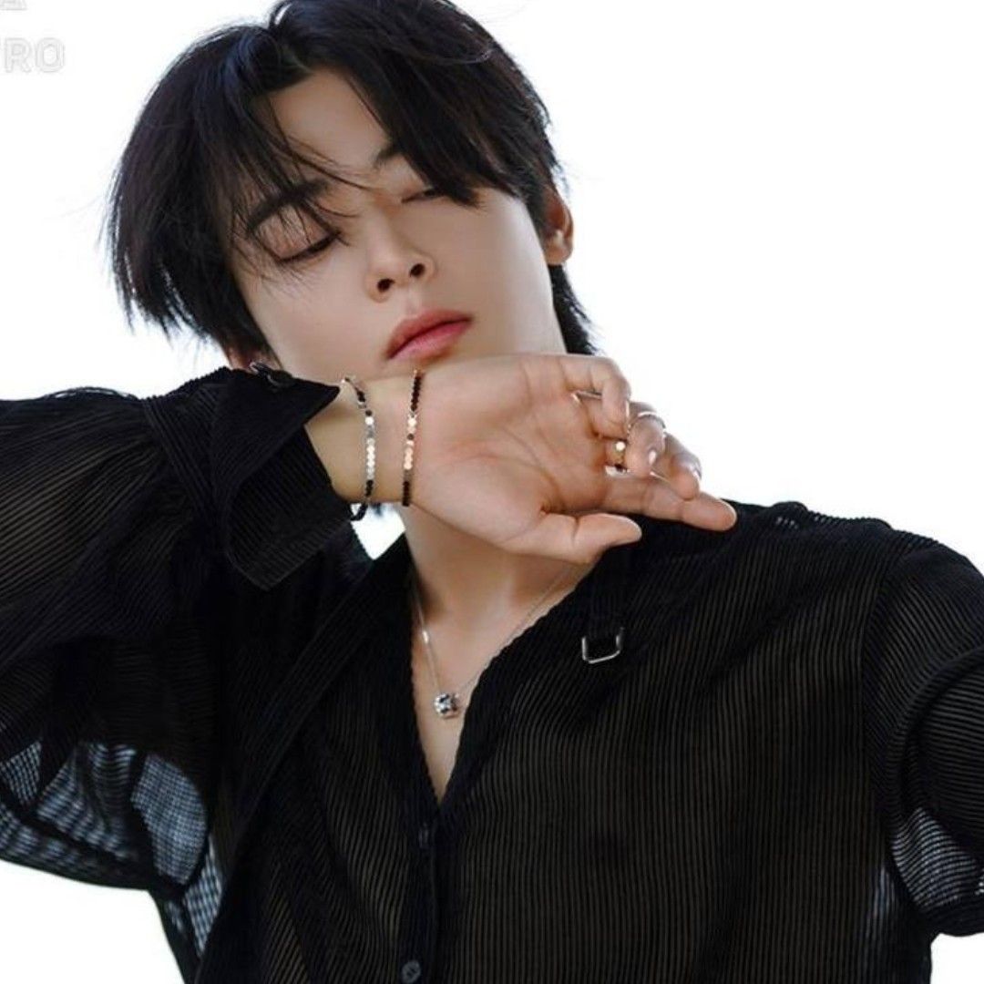 Behind-the-scenes cut of Eunwoo (ASTRO)