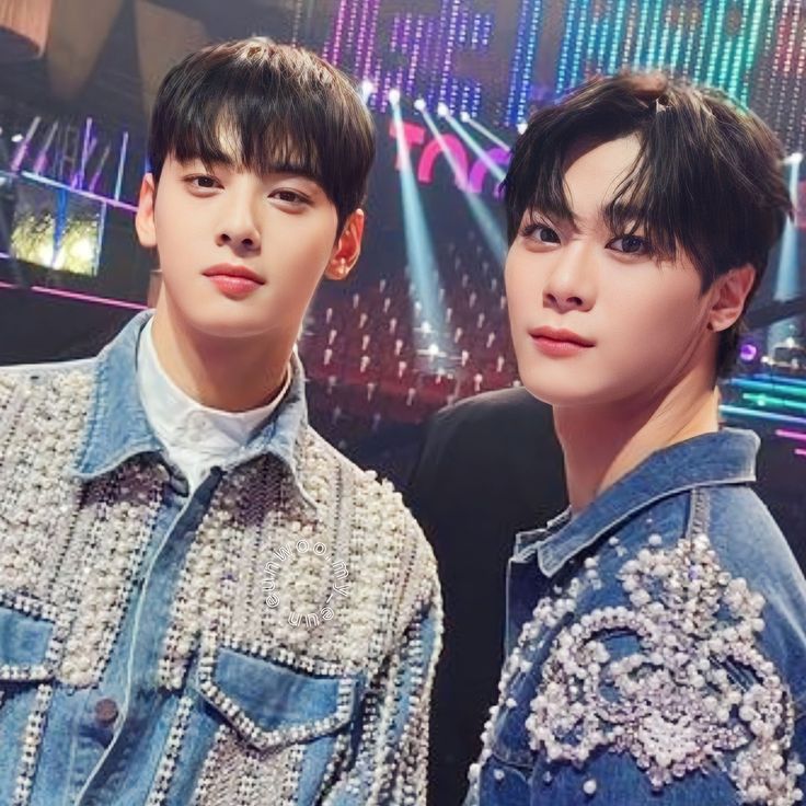 A moment captured by Moonbin (ASTRO)'s fan