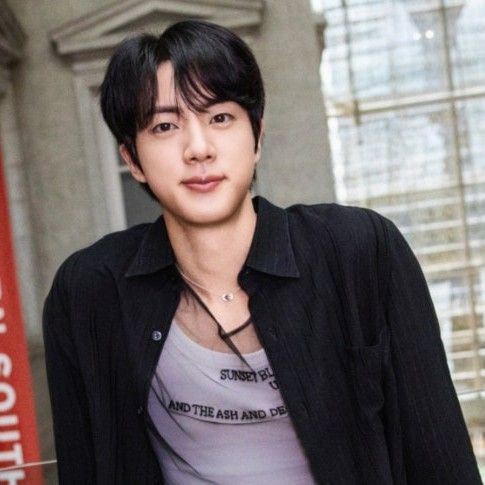 진 (방탄소년단)의 비하인드 컷