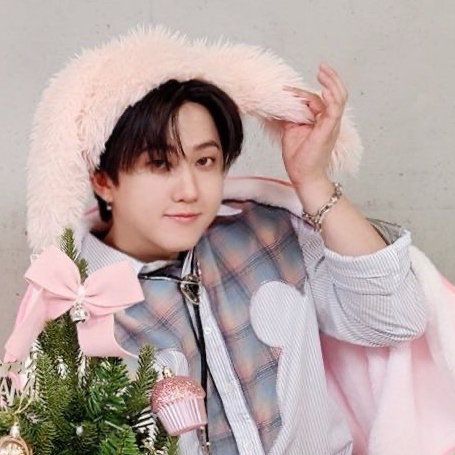 Behind-the-scenes cut of Changbin (Stray Kids)