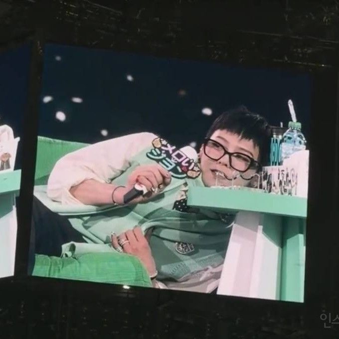 Recent activity shot of G-DRAGON (BIGBANG)