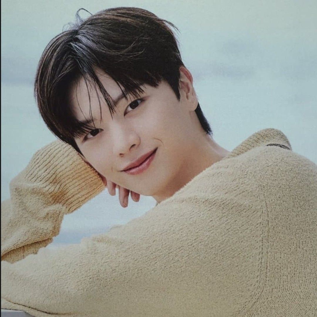 A moment captured by Yook Sungjae (BTOB)'s fan