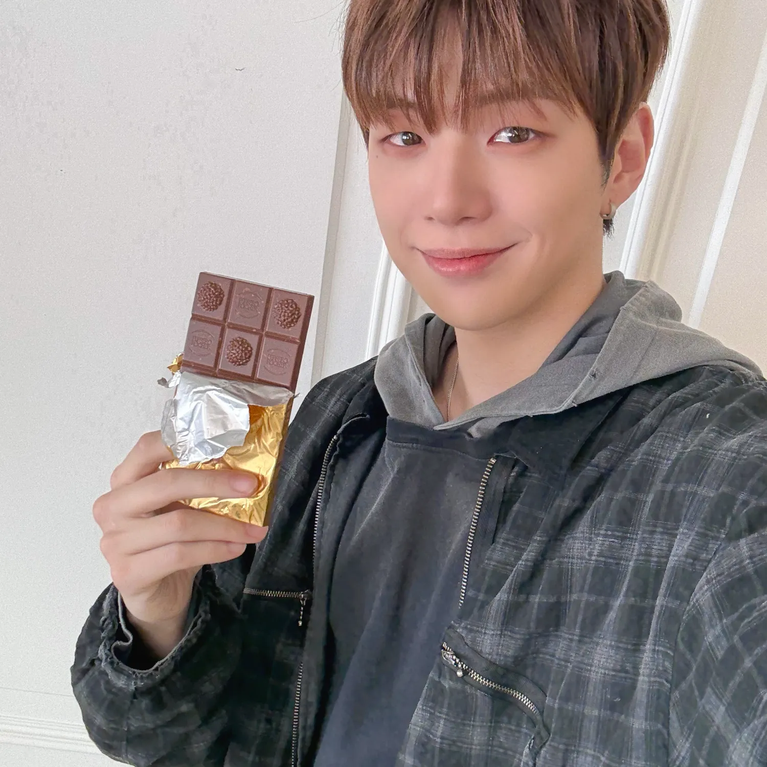 강다니엘의 최신 사진