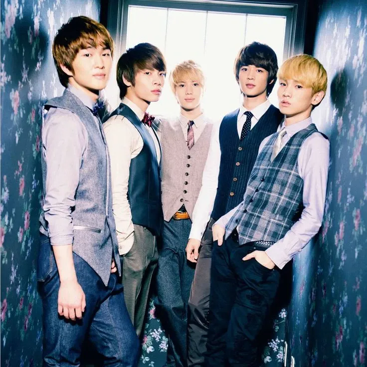 Foto aktivitas terbaru SHINee