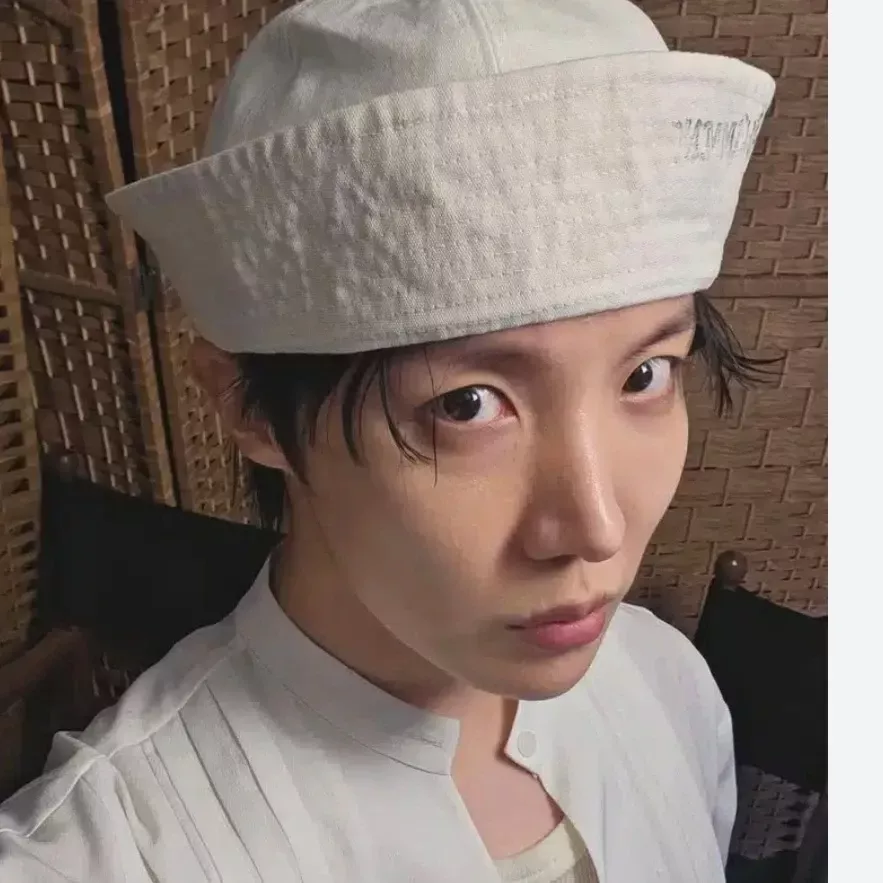 Foto aktivitas terbaru BTS