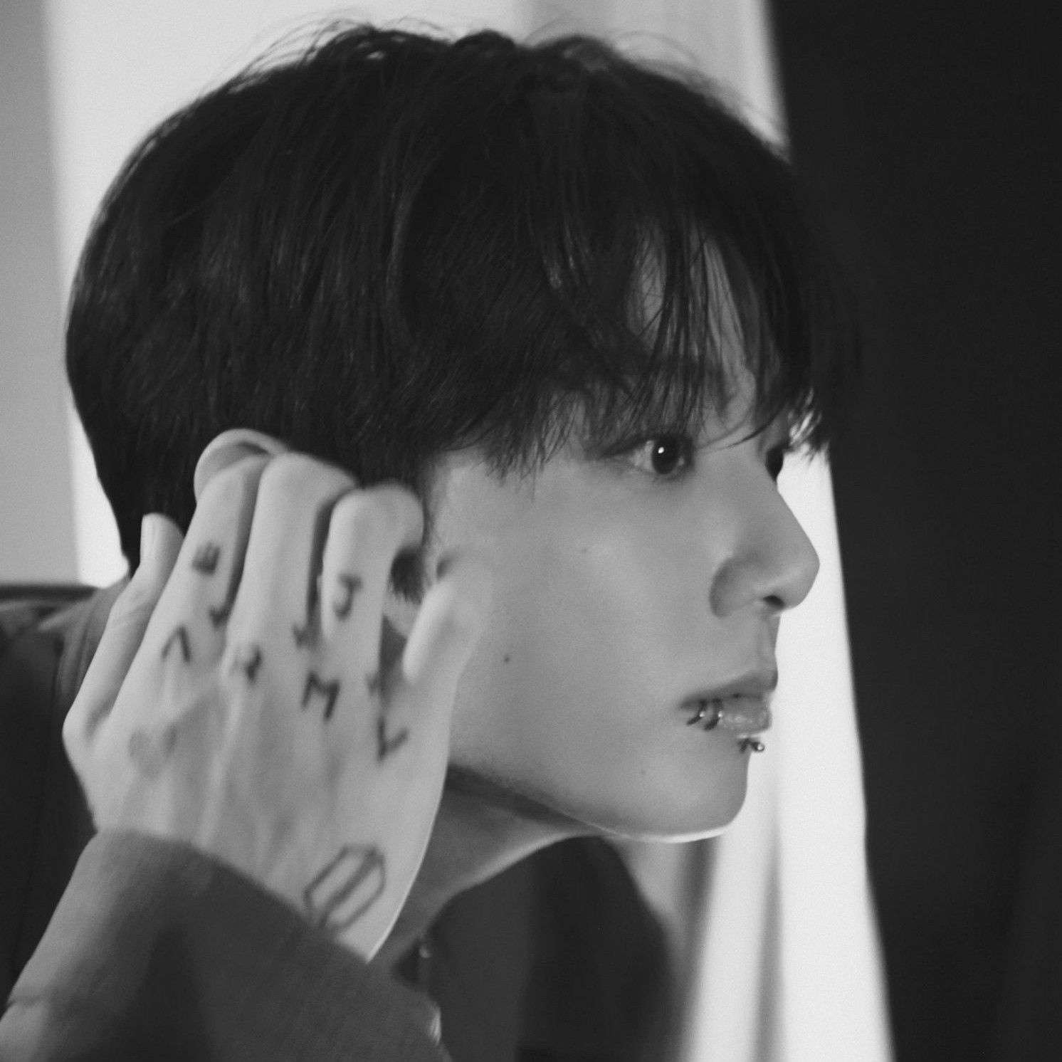 A moment captured by Jungkook (BTS)'s fan