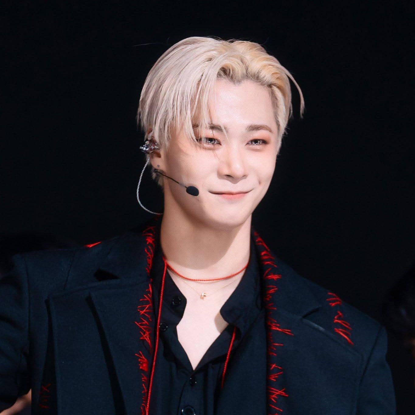 Latest photo of Moonbin (ASTRO)