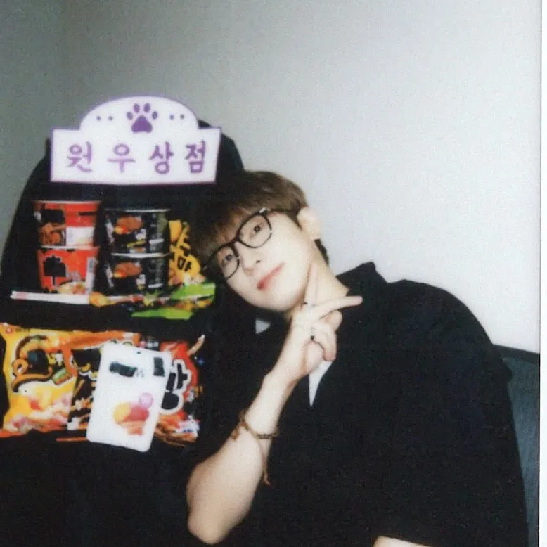 원우 (세븐틴) 최근 활동샷