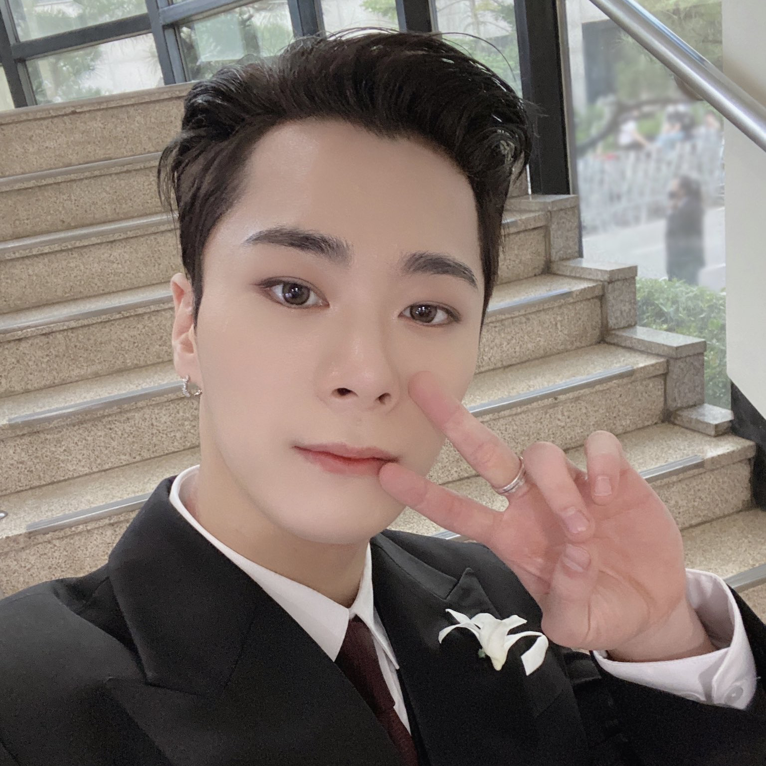 Behind-the-scenes cut of Moonbin (ASTRO)
