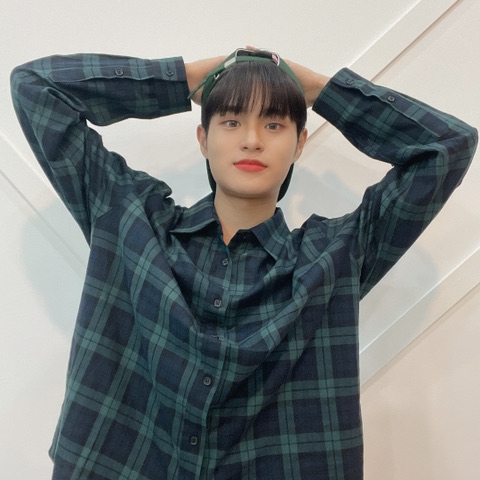 Behind-the-scenes cut of Lee Daehwi (AB6IX)