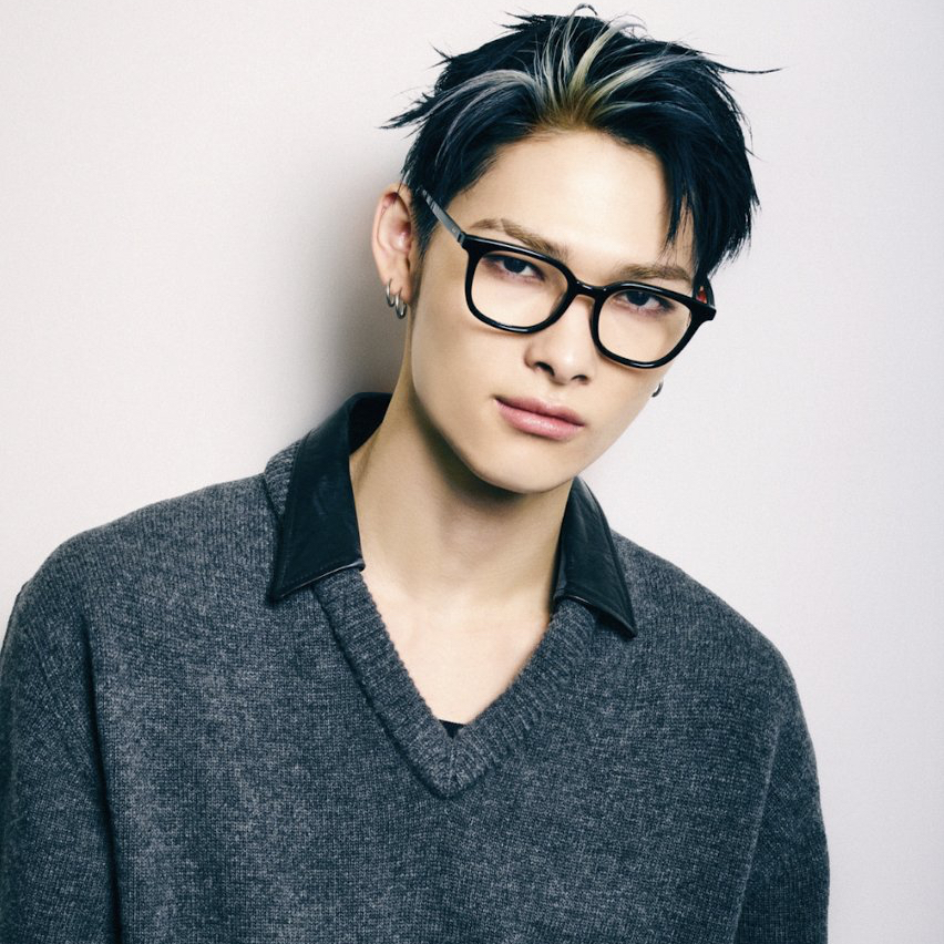 Recent activity shot of NI-KI (ENHYPEN)