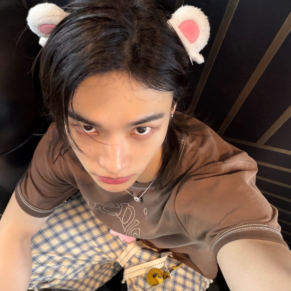 Behind-the-scenes cut of Hyunjin (Stray Kids)