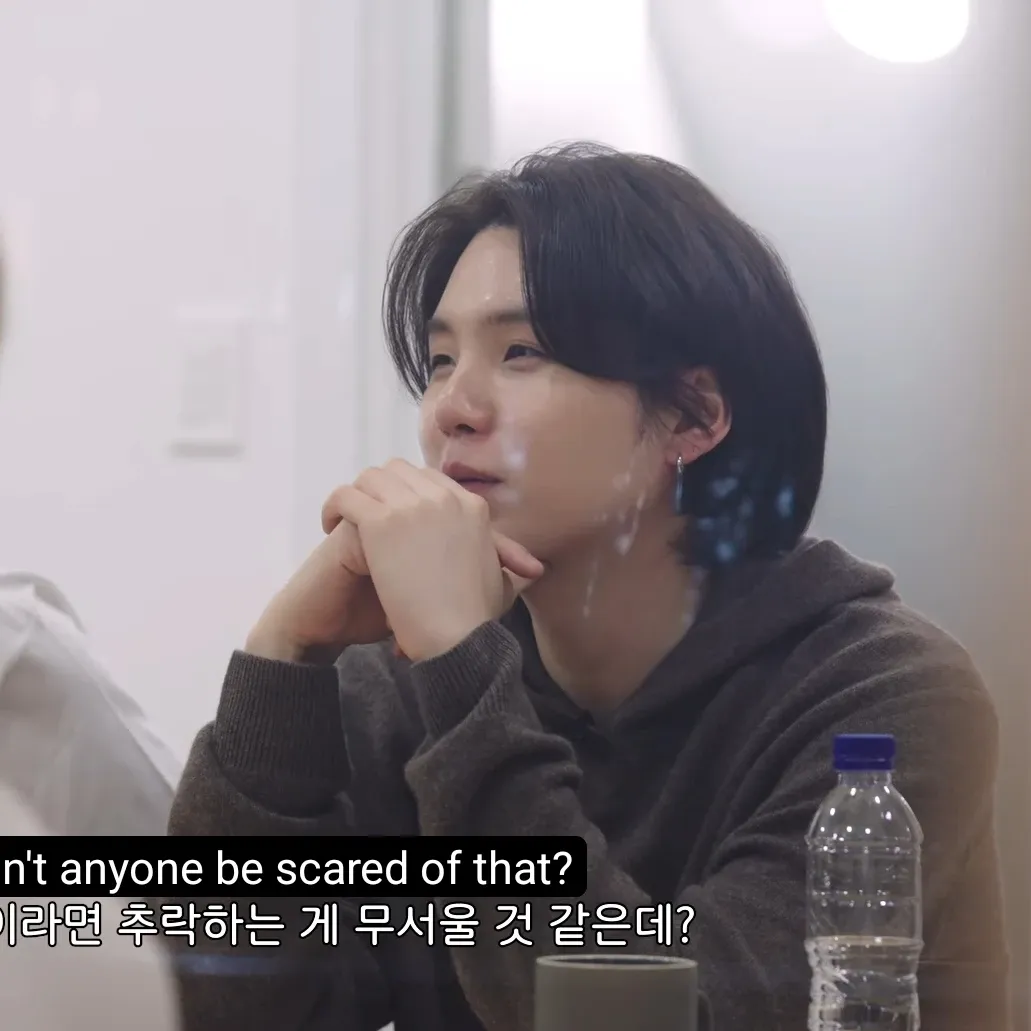 Foto terbaru SUGA (BTS)