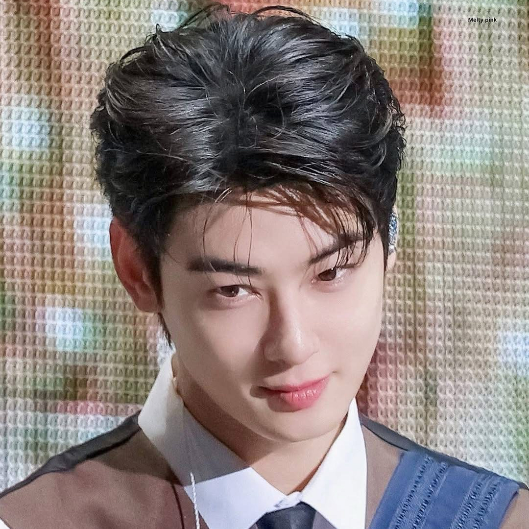 Behind-the-scenes cut of Eunwoo (ASTRO)