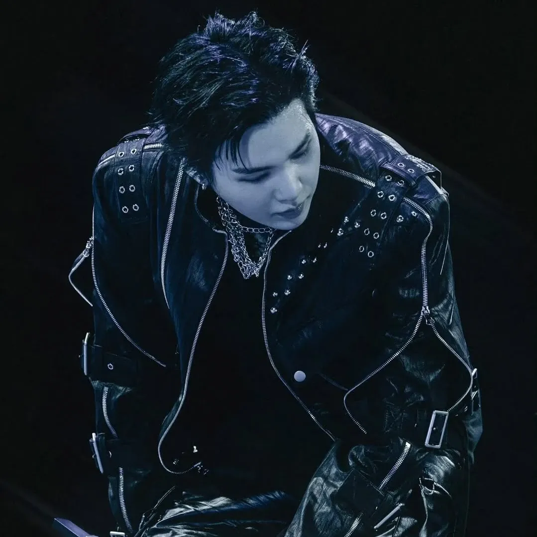 Latest photo of SUGA (BTS)