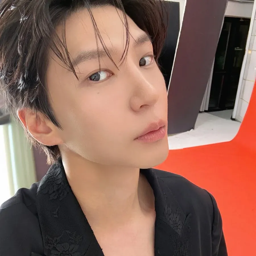 Behind-the-scenes cut of LEO (VIXX)