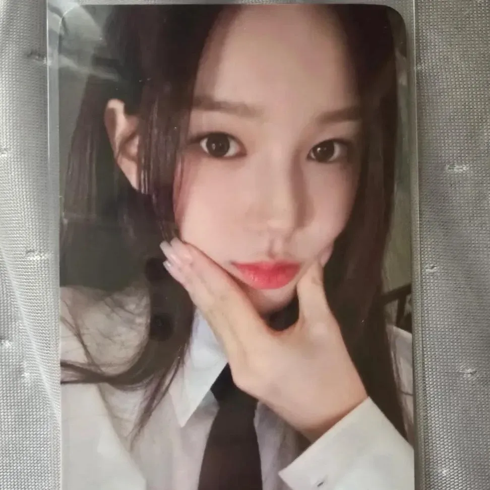 A moment captured by izna's fan