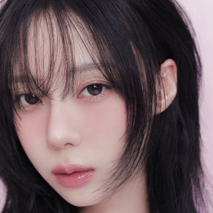 윈터 (에스파) 최근 활동샷