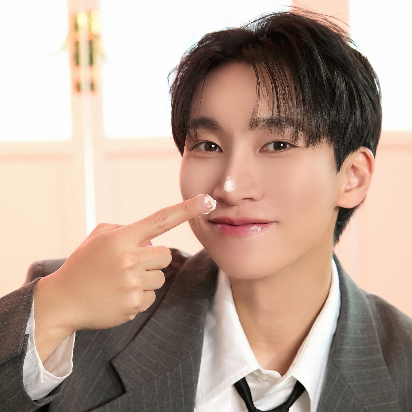 Recent activity shot of Seo Eunkwang (BTOB)