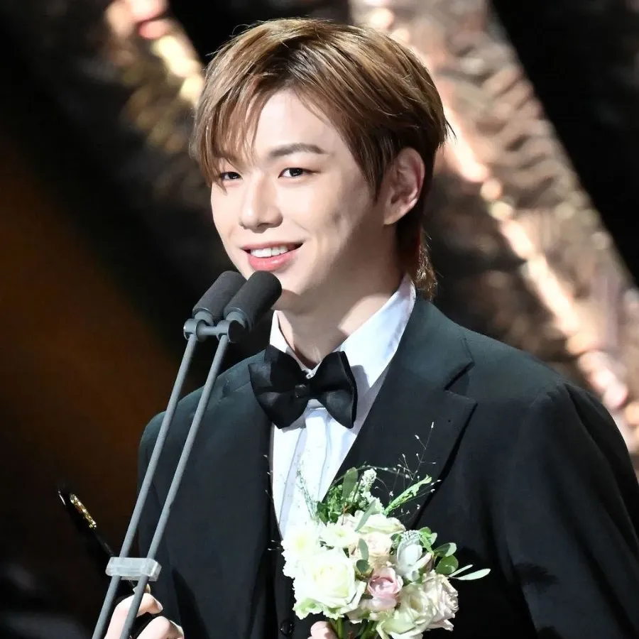 강다니엘의 최신 사진