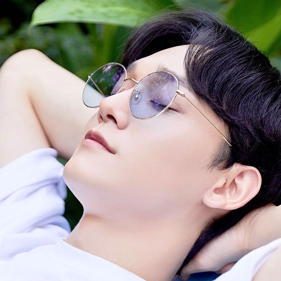 Latest photo of Chen (EXO)
